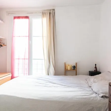 Apartment Charming Design Appt In Paris Paris