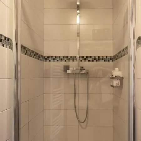 Appartement Charming Design Appt In Paris Paris